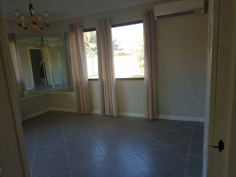 26 diamond avenue, Emerald QLD 4720