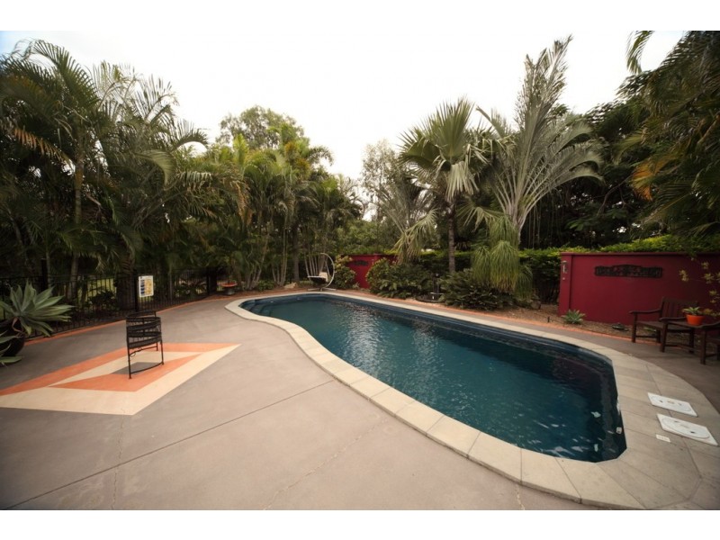 4 Malibu Place, Emerald QLD 4720