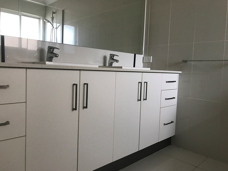 3 Cook Close, Emerald QLD 4720