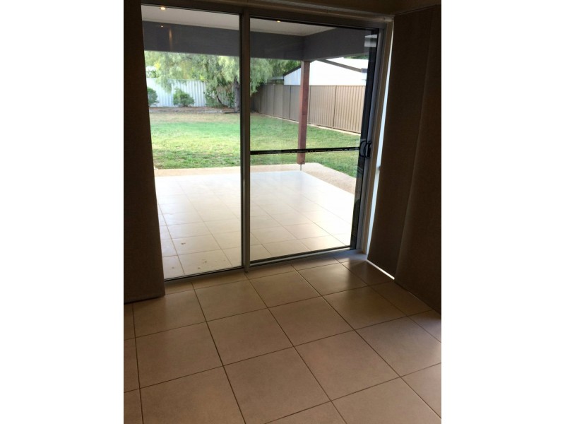 57 Newman Drive, Emerald QLD 4720