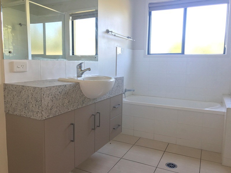 10/20 Riverview Street, Emerald QLD 4720