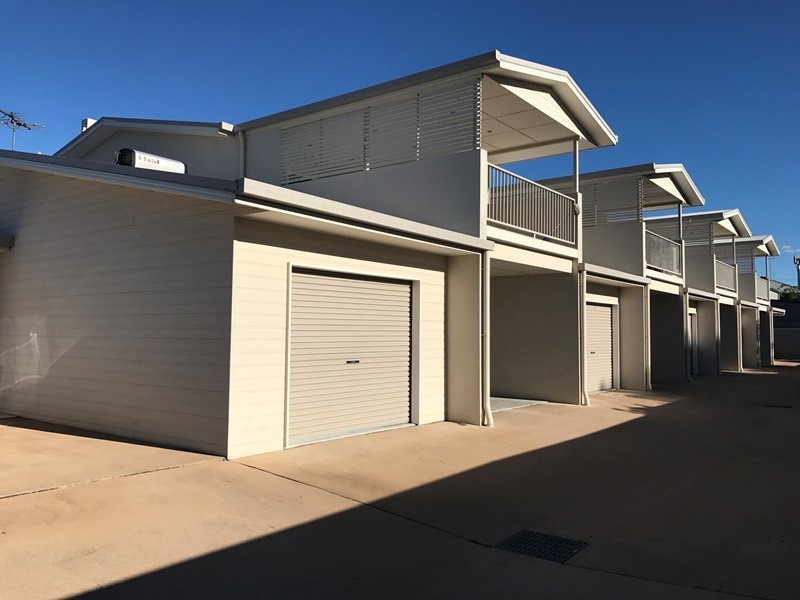 9/68 Church Lane, Emerald QLD 4720