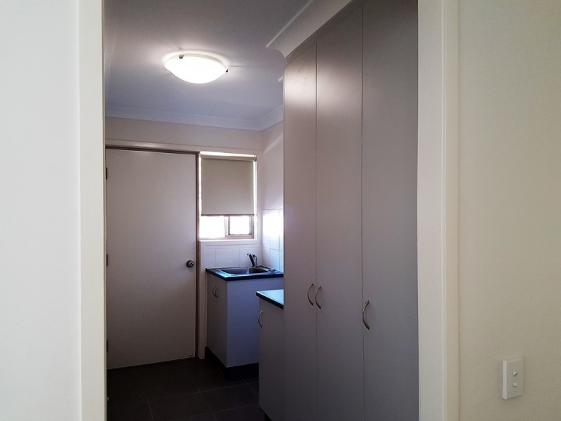4B Yvette Court, Emerald QLD 4720