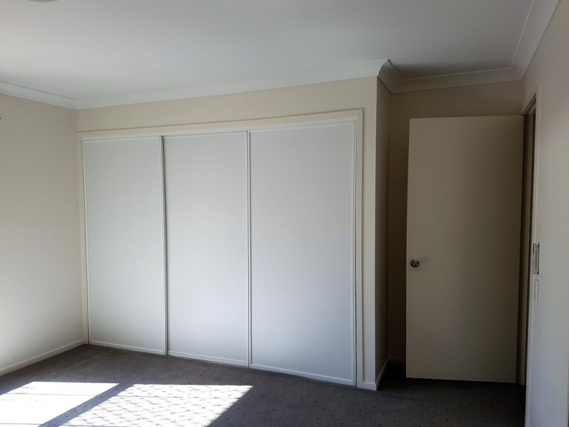 4B Yvette Court, Emerald QLD 4720