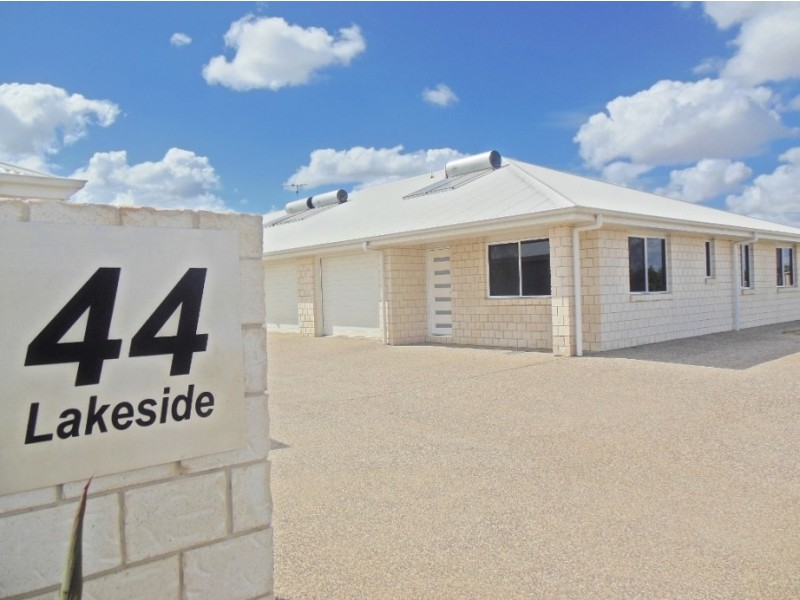 1/44 Lakeside Drive, Emerald QLD 4720