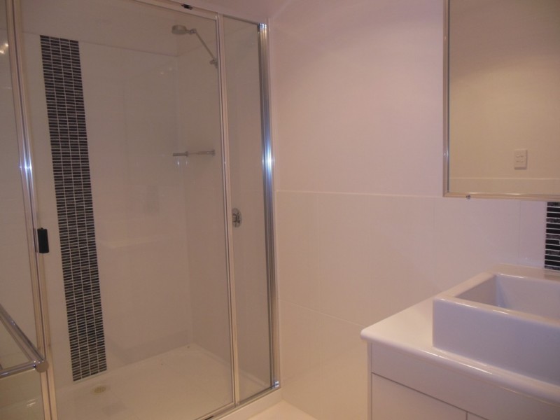1/44 Lakeside Drive, Emerald QLD 4720