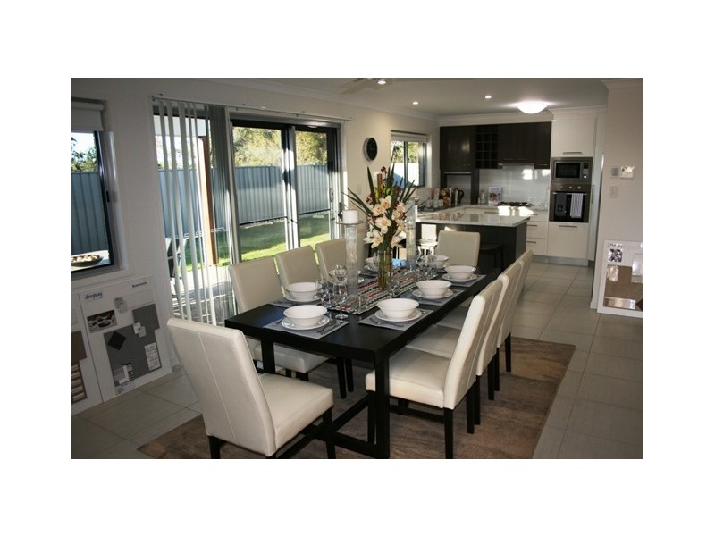 174 Opal Street, Emerald QLD 4720