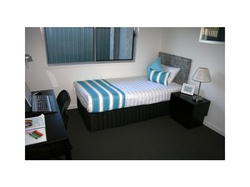 174 Opal Street, Emerald QLD 4720