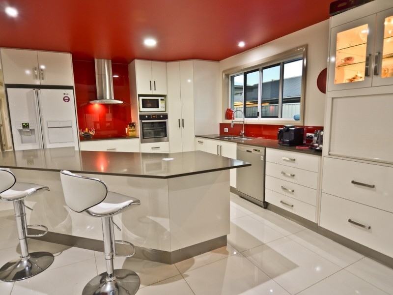 4 Brokenwood Street, Emerald QLD 4720