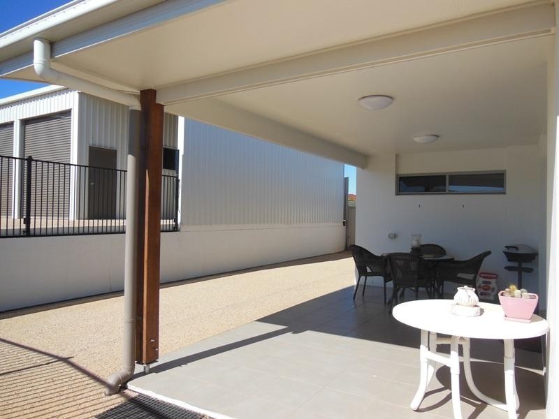 66 Lakeside Drive, Emerald QLD 4720