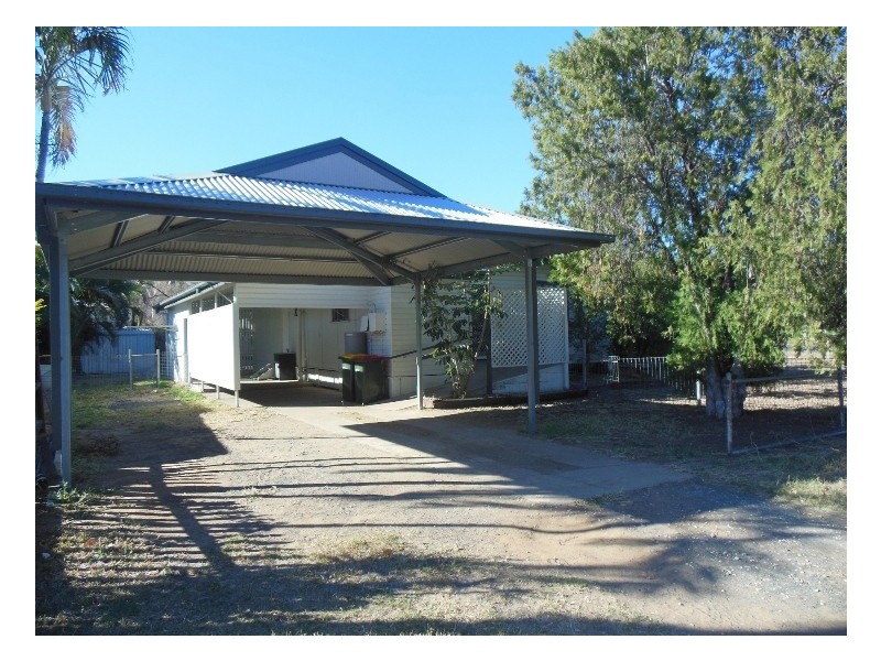 73 Opal Street, Emerald QLD 4720