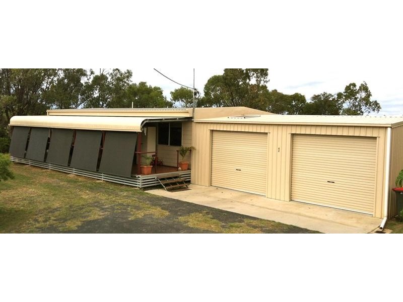 42 Hibernia Road, Capella QLD 4723