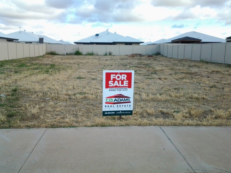 9 Kassidy Drive, Emerald QLD 4720