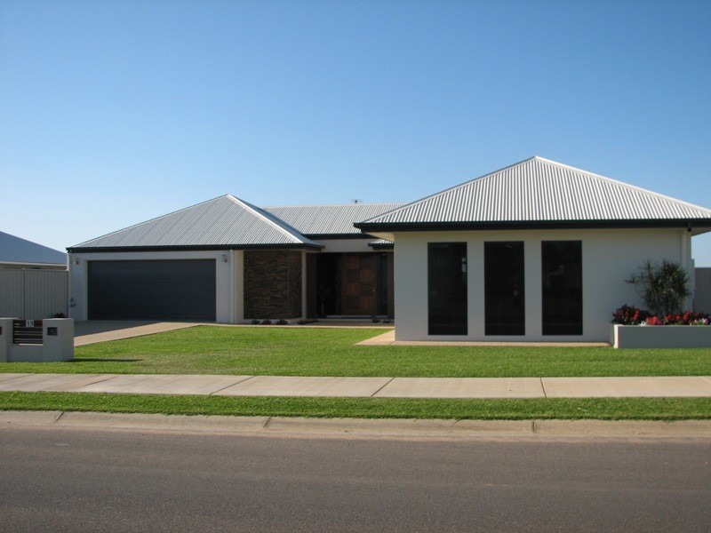 19 Saville Street, Emerald QLD 4720