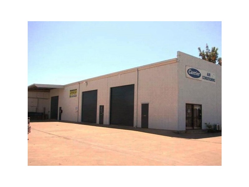 38b Batts, Emerald QLD 4720