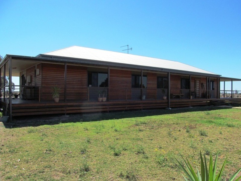 Comet QLD 4702