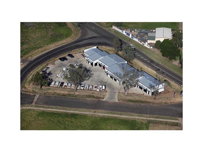 9-13 King Street, Emerald QLD 4720