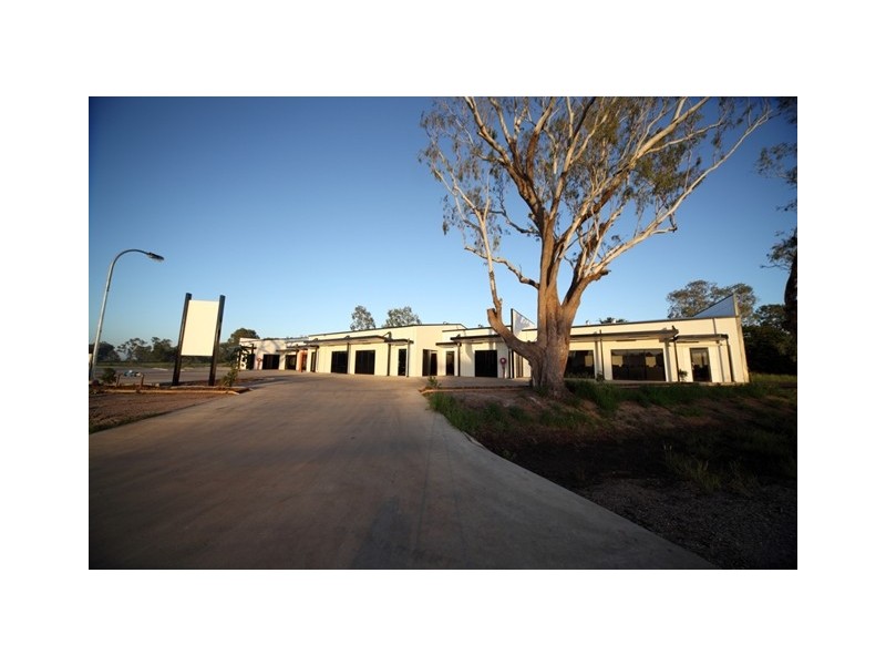 9-13 King Street, Emerald QLD 4720
