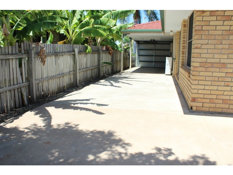 12 Jeppesen Drive, Emerald QLD 4720
