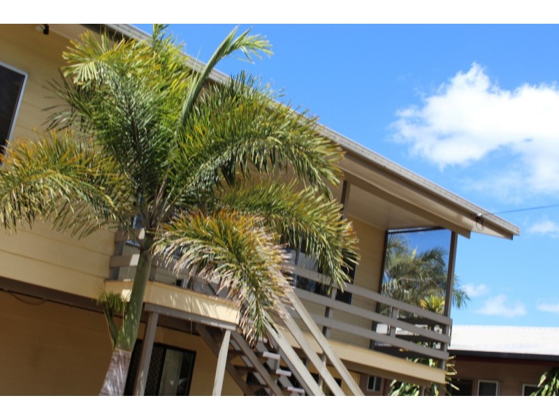 10 McKendry Street, Emerald QLD 4720