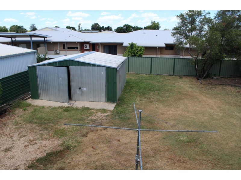 10 McKendry Street, Emerald QLD 4720