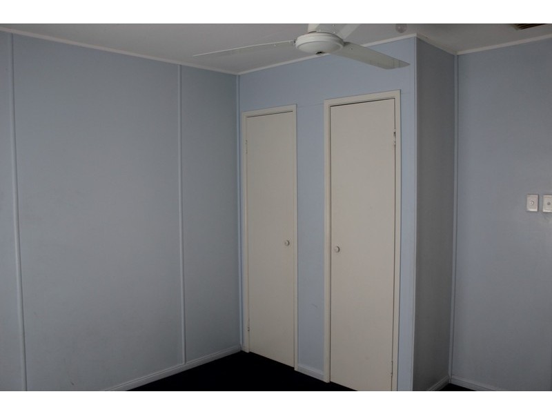 2/9 Vicki Close, Emerald QLD 4720