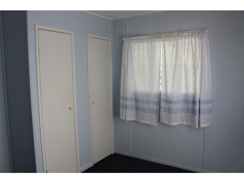 2/9 Vicki Close, Emerald QLD 4720