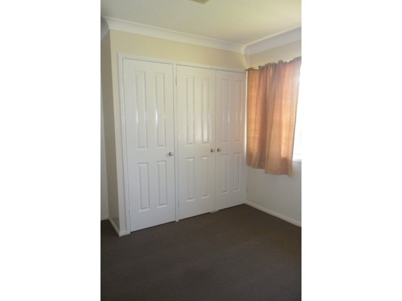 72 Park Avenue, Emerald QLD 4720