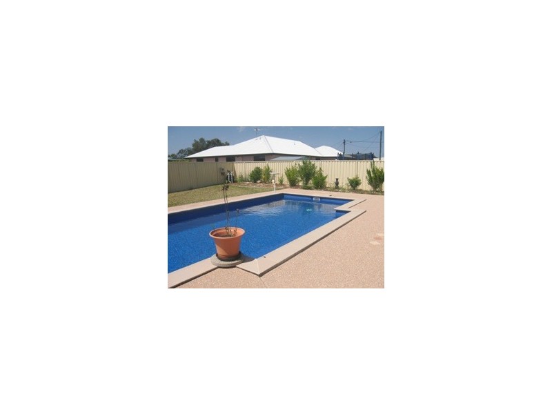 31 Joel Ernest Drive, Emerald QLD 4720