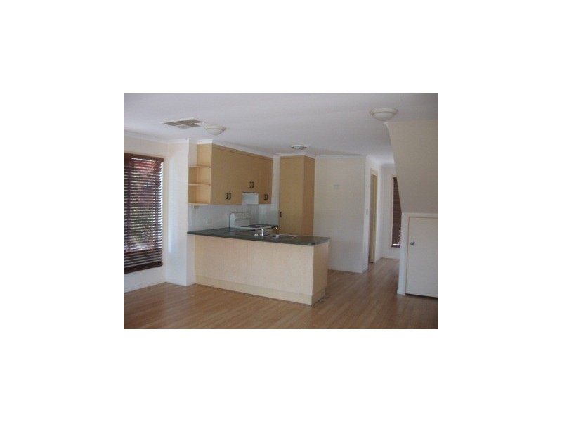 2/39 Campbell Street, Emerald QLD 4720