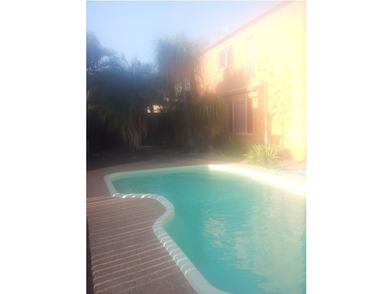 2/39 Campbell Street, Emerald QLD 4720