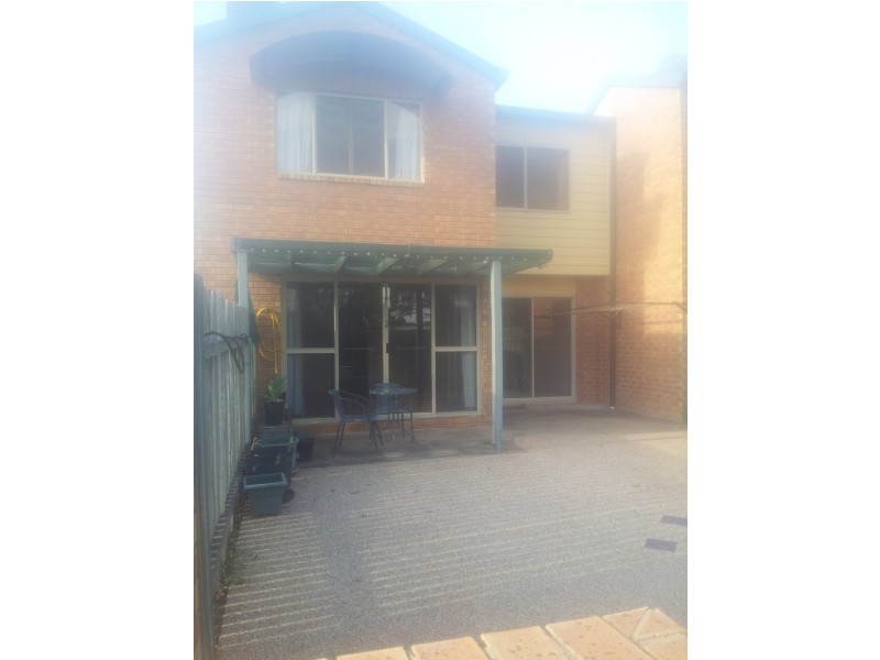 2/39 Campbell Street, Emerald QLD 4720