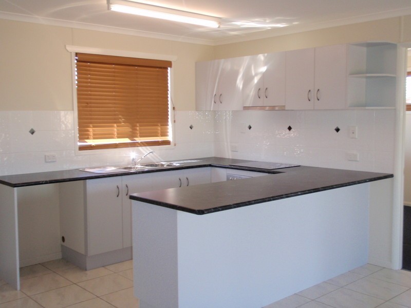 15 Burn Street, Capella QLD 4723