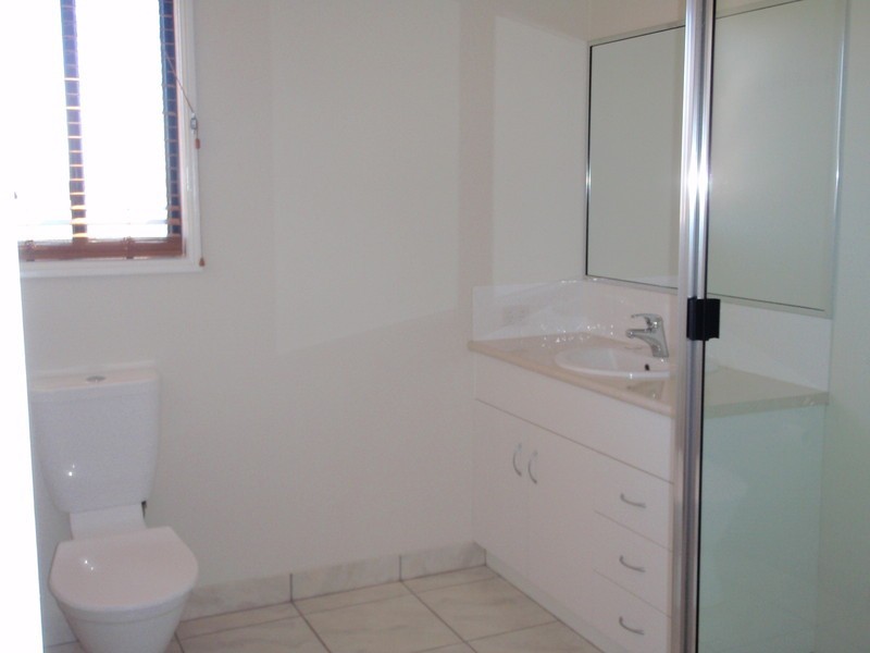 15 Burn Street, Capella QLD 4723