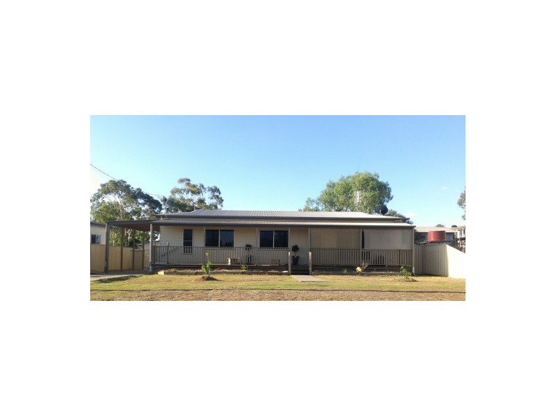 31 Gordon Street, Capella QLD 4723