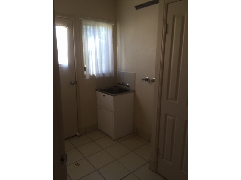 31 Gordon Street, Capella QLD 4723