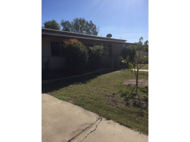 31 Gordon Street, Capella QLD 4723