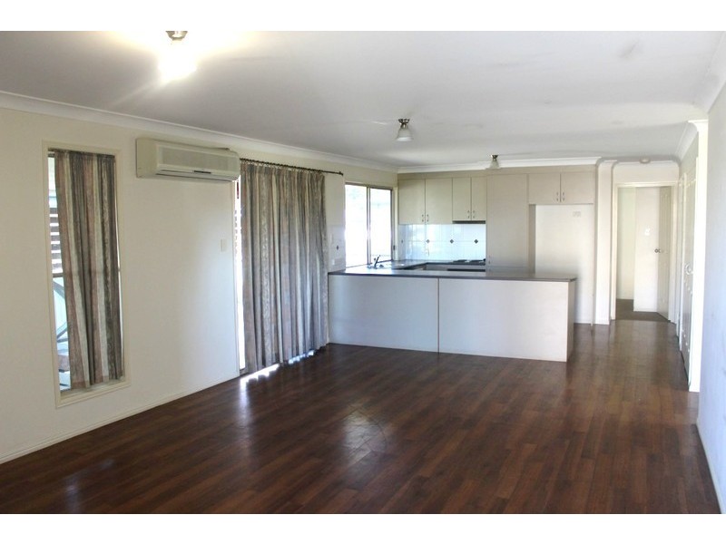 1/60 Park Ave, Emerald QLD 4720
