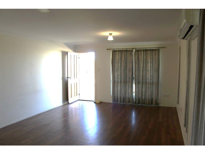 1/60 Park Ave, Emerald QLD 4720