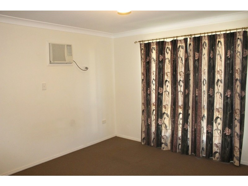 1/60 Park Ave, Emerald QLD 4720