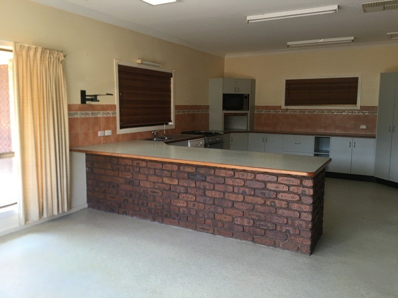 105 Retro Street, Emerald QLD 4720