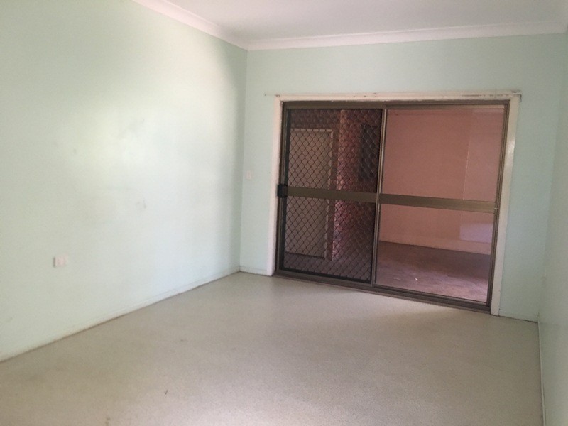 105 Retro Street, Emerald QLD 4720