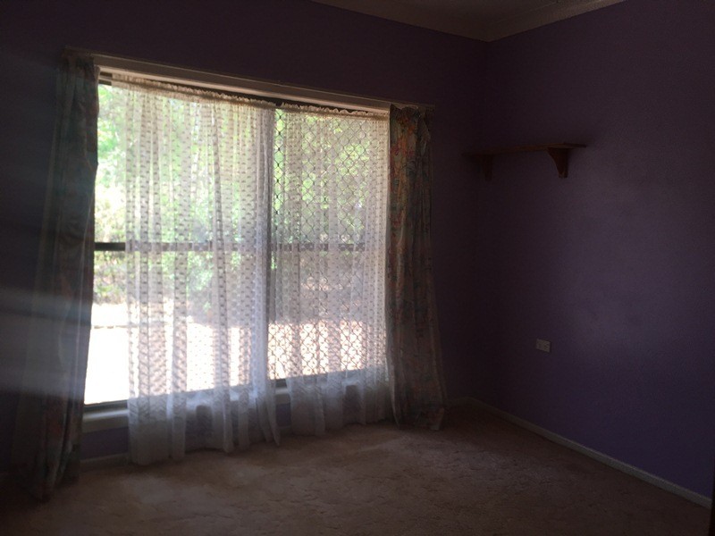 105 Retro Street, Emerald QLD 4720