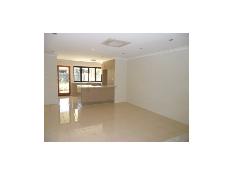 6/20 Riverview Street, Emerald QLD 4720