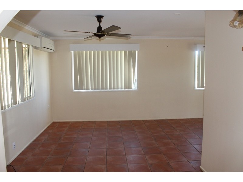 8 Morse Street, Emerald QLD 4720