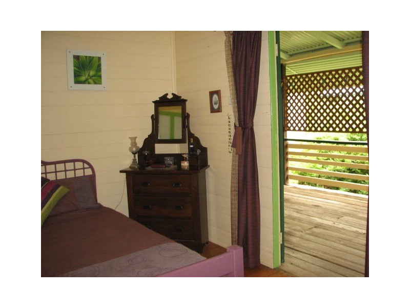 10 Conran Street, Capella QLD 4723