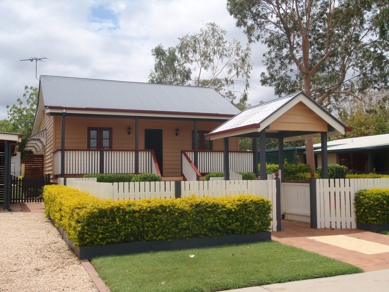 3 Rickertt Street, Capella QLD 4723