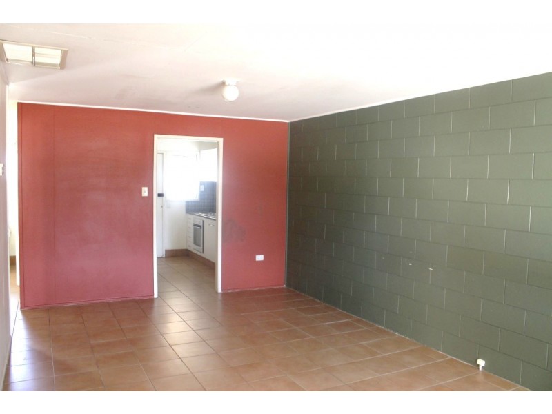 1/45 Opal Street, Emerald QLD 4720