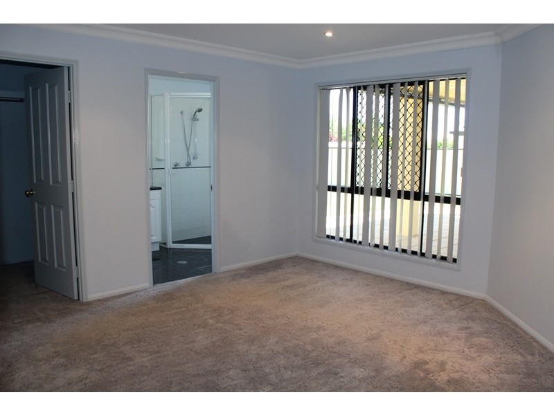 8 Haswell Street, Emerald QLD 4720