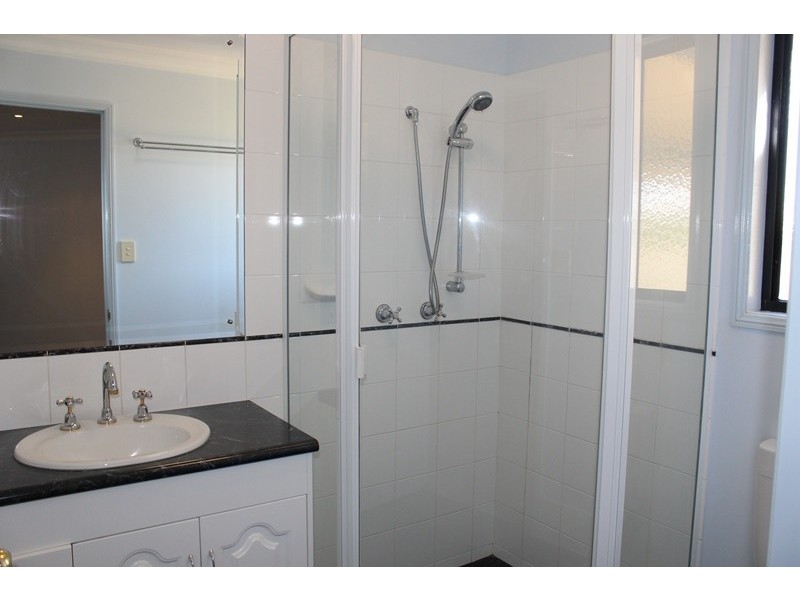 8 Haswell Street, Emerald QLD 4720